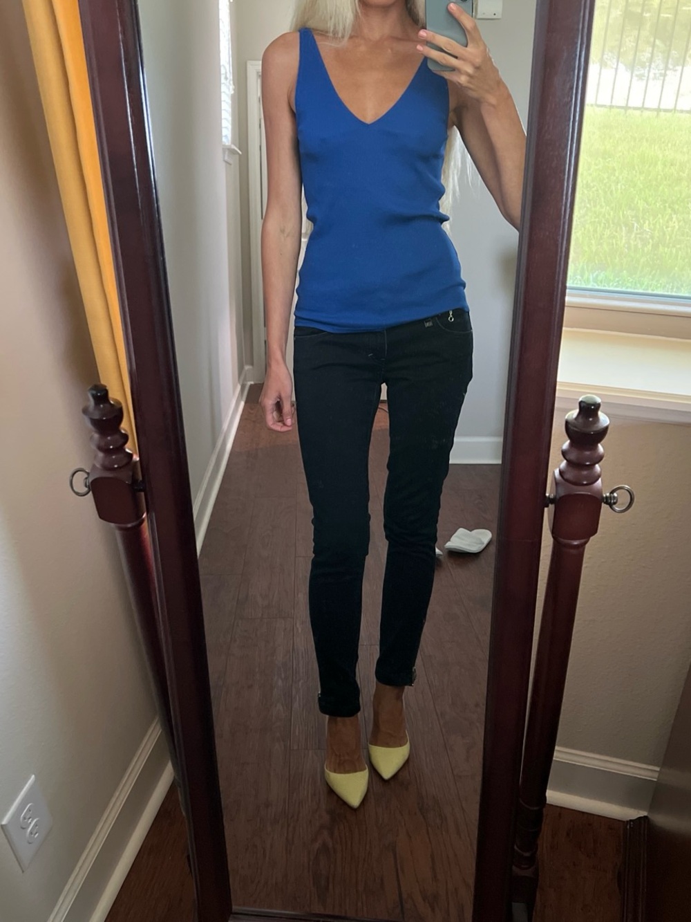 Express Women's Cobalt V-Neck Ribbed Tank